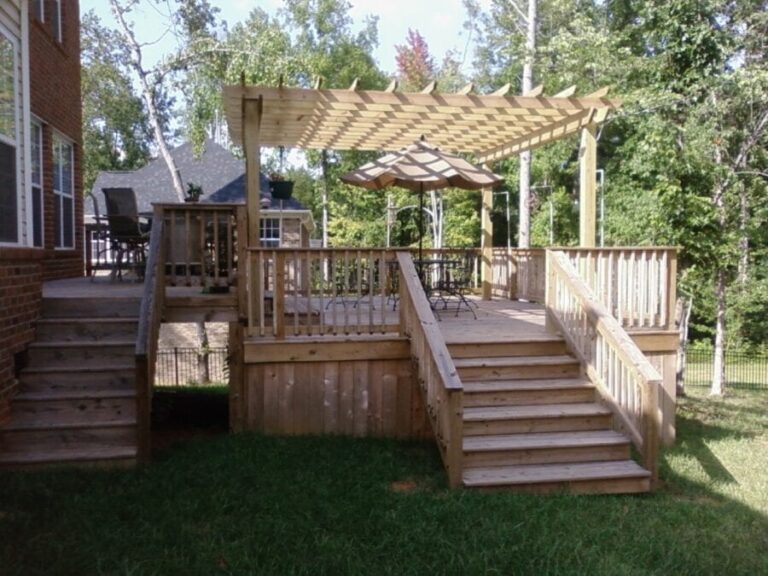 Fencing How to get Approved by Your HOA