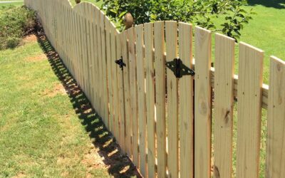 What are the Advantages of Owning a Picket Fence?