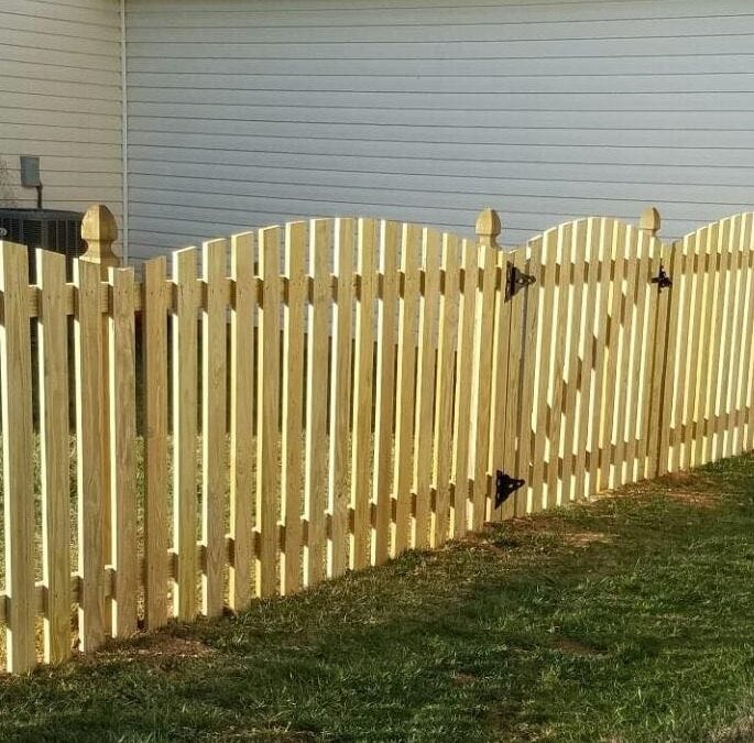 3 Types of The Most Popular Wood Fences in Charlotte NC